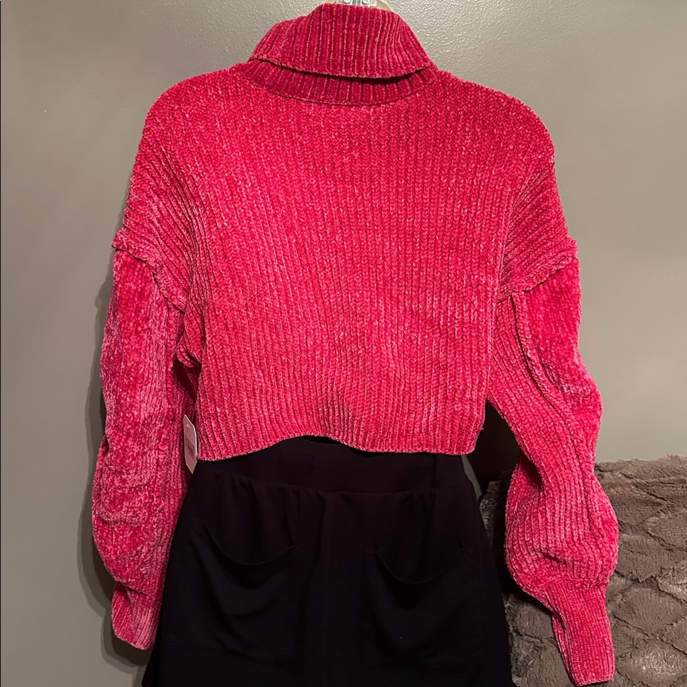 Altar’d State Hot Pink Cropped Chenille Turtleneck Sweater oversized & NWT - Picture 3 of 8